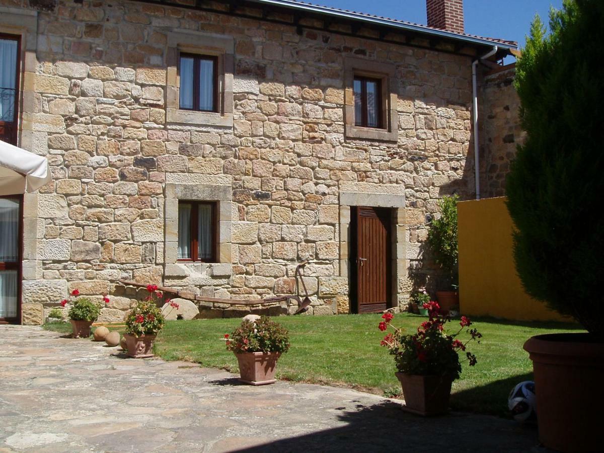 Allotjament i esmorzar Penasalve Villamonico